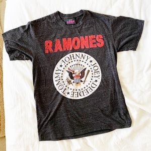 Hot Topic Ramones T-Shirt
